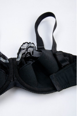 Бюстгальтер